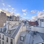 Bright Studio In The Marais